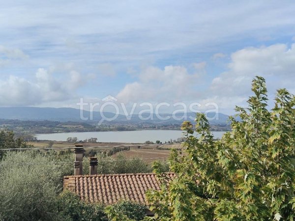appartamento in vendita a Castiglione del Lago in zona Vaiano