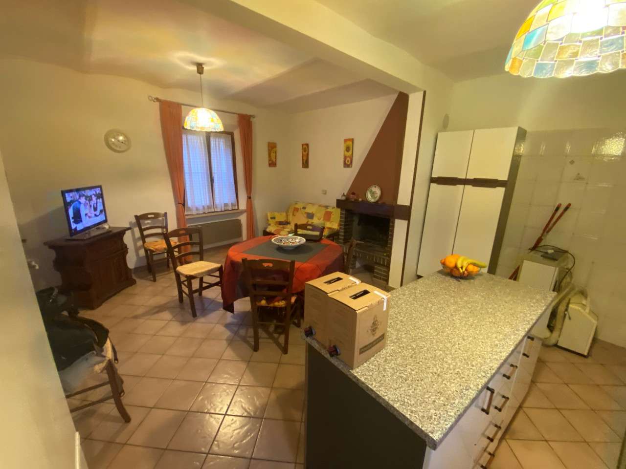 casa indipendente in vendita a Castiglione del Lago