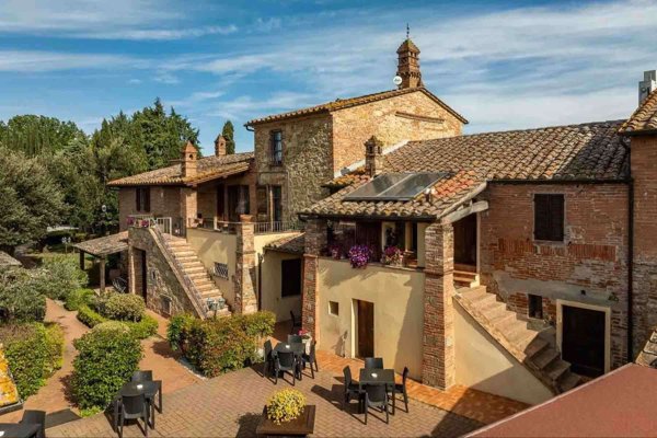 casa indipendente in vendita a Castiglione del Lago