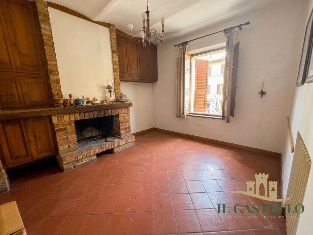casa indipendente in vendita a Castiglione del Lago