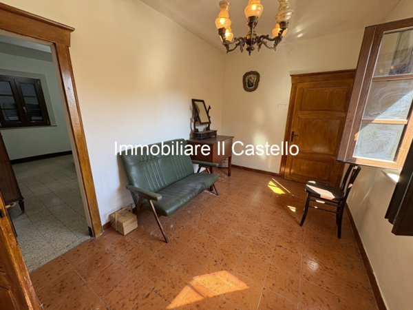appartamento in vendita a Castiglione del Lago in zona Casamaggiore