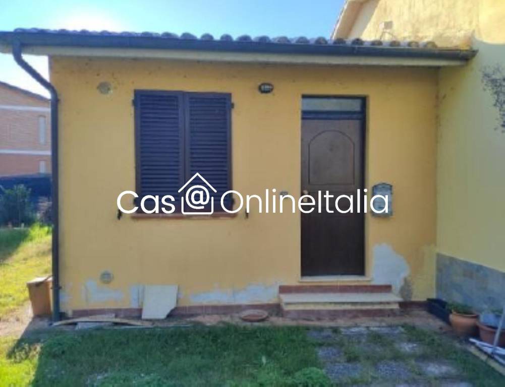 casa indipendente in vendita a Castiglione del Lago