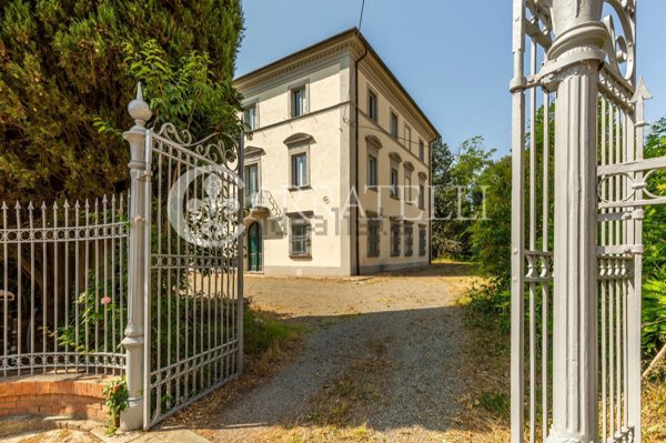 casa indipendente in vendita a Castiglione del Lago