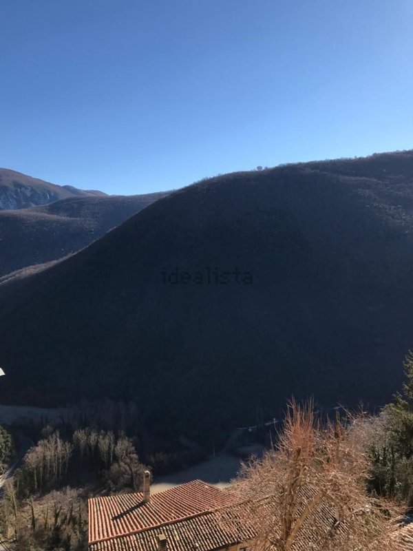 appartamento in vendita a Cerreto di Spoleto