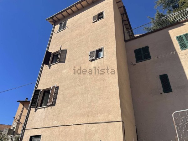 appartamento in vendita a Cerreto di Spoleto