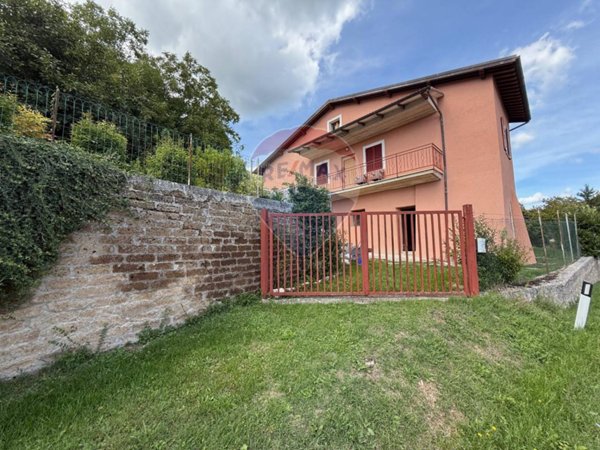 casa indipendente in vendita a Cerreto di Spoleto in zona Borgo Cerreto