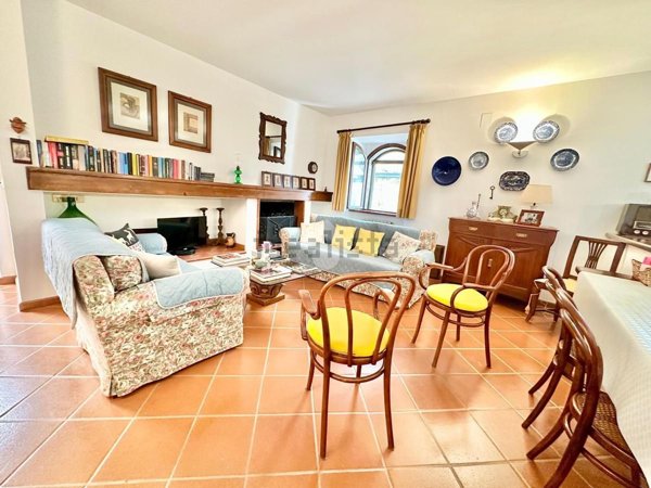 casa semindipendente in vendita a Cerreto di Spoleto in zona Triponzo