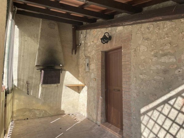 casa indipendente in vendita a Cerreto di Spoleto in zona Colle Soglio