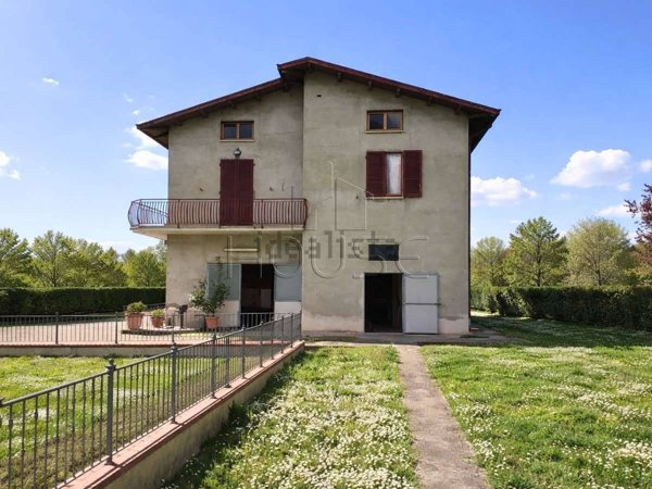casa indipendente in vendita a Citerna in zona Pistrino