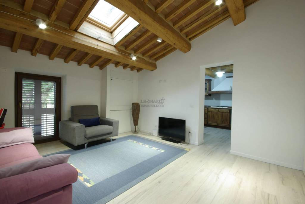 casa indipendente in vendita a Citerna in zona Pistrino