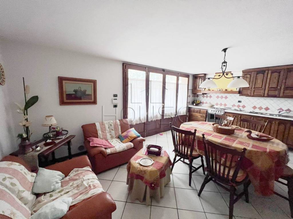 appartamento in vendita a Citerna in zona Fighille