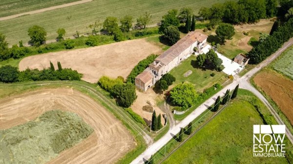casa indipendente in vendita a Citerna in zona Pistrino