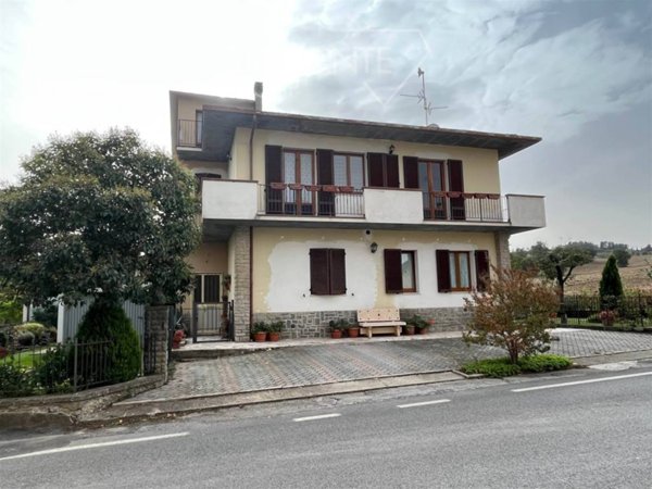 casa indipendente in vendita a Città della Pieve