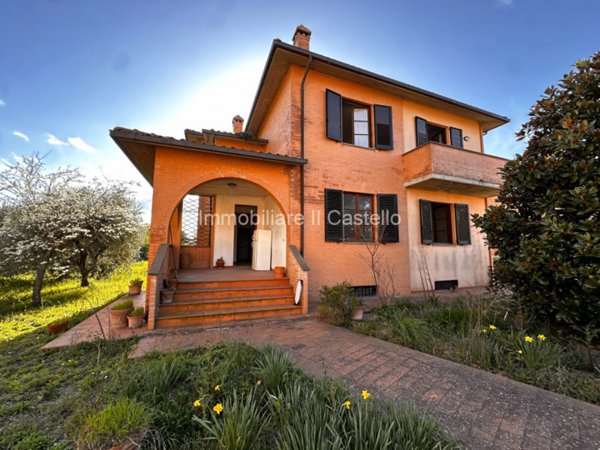 casa indipendente in vendita a Città della Pieve