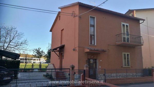 casa indipendente in vendita a Città della Pieve in zona Po Bandino