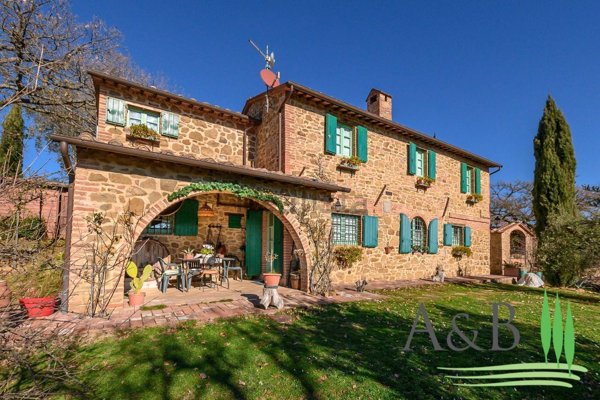 casa indipendente in vendita a Città della Pieve