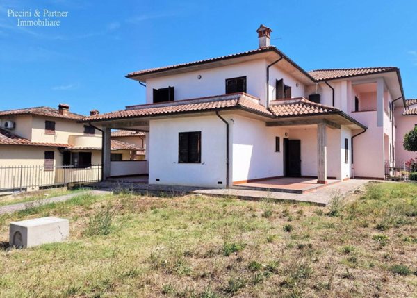 casa indipendente in vendita a Città della Pieve