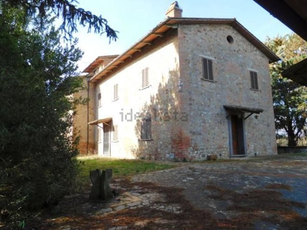 casa indipendente in vendita a Città della Pieve