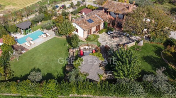 casa indipendente in vendita a Città della Pieve