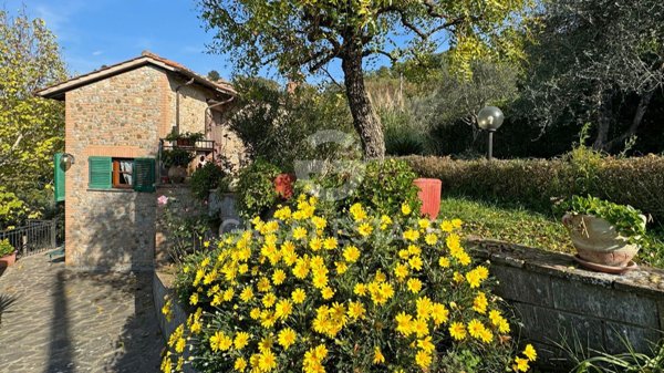 casa indipendente in vendita a Città della Pieve