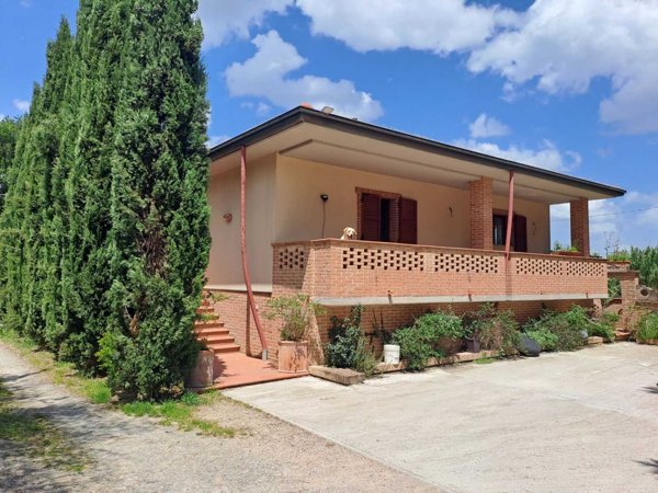 casa indipendente in vendita a Città della Pieve