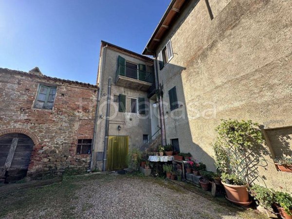 casa indipendente in vendita a Città della Pieve in zona Moiano