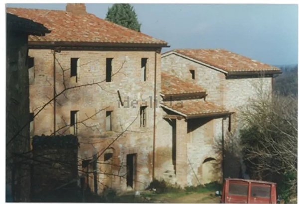 casa indipendente in vendita a Città della Pieve