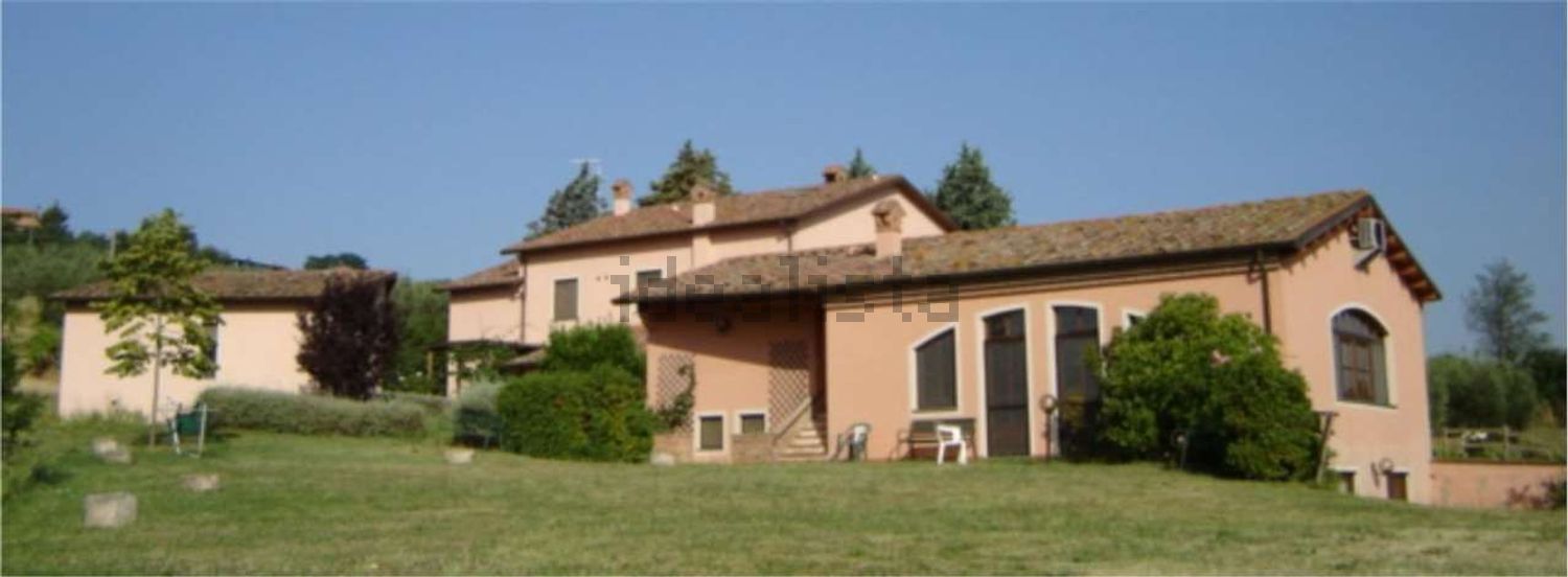 casa indipendente in vendita a Città della Pieve