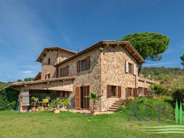 casa indipendente in vendita a Città della Pieve