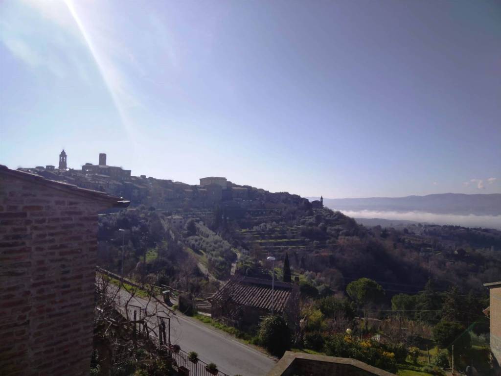 casa indipendente in vendita a Città della Pieve