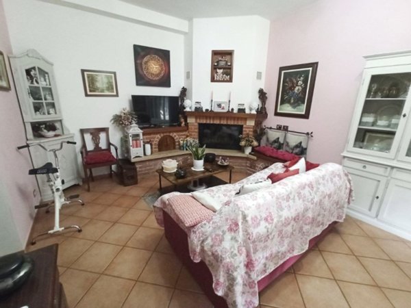 casa indipendente in vendita a Città della Pieve
