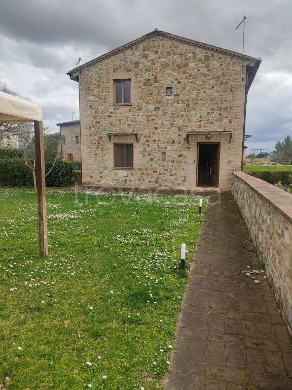 appartamento in vendita a Città della Pieve in zona Ponticelli