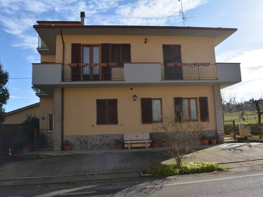 casa indipendente in vendita a Città della Pieve