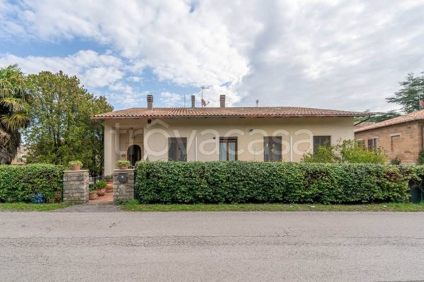 casa indipendente in vendita a Città della Pieve