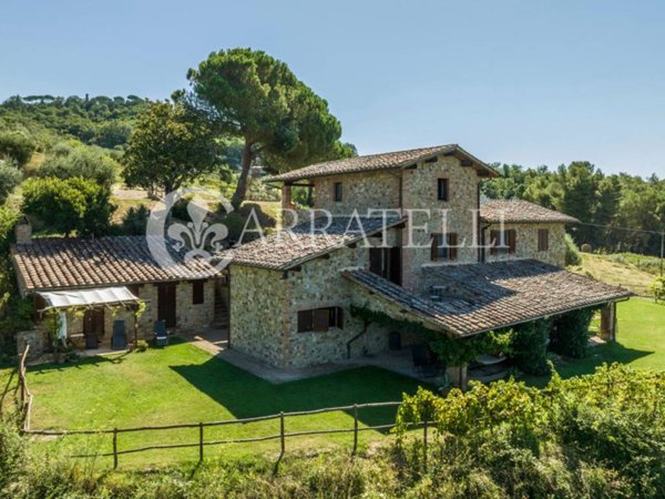 casa indipendente in vendita a Città della Pieve