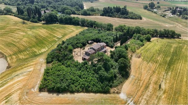 casa indipendente in vendita a Città della Pieve