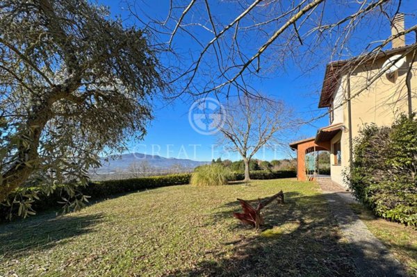 casa indipendente in vendita a Città della Pieve