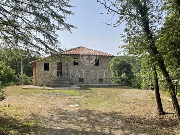 casa indipendente in vendita a Città della Pieve