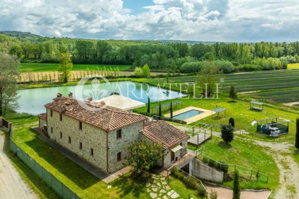 casa indipendente in vendita a Città della Pieve