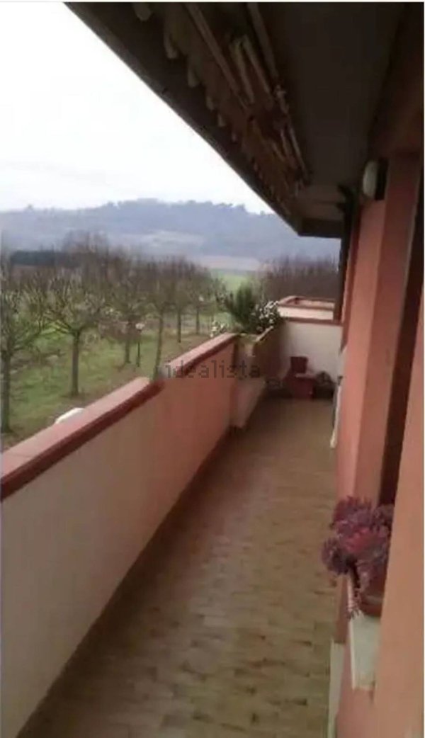appartamento in vendita a Città della Pieve in zona Moiano