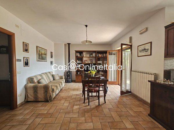 appartamento in vendita a Città della Pieve in zona Moiano