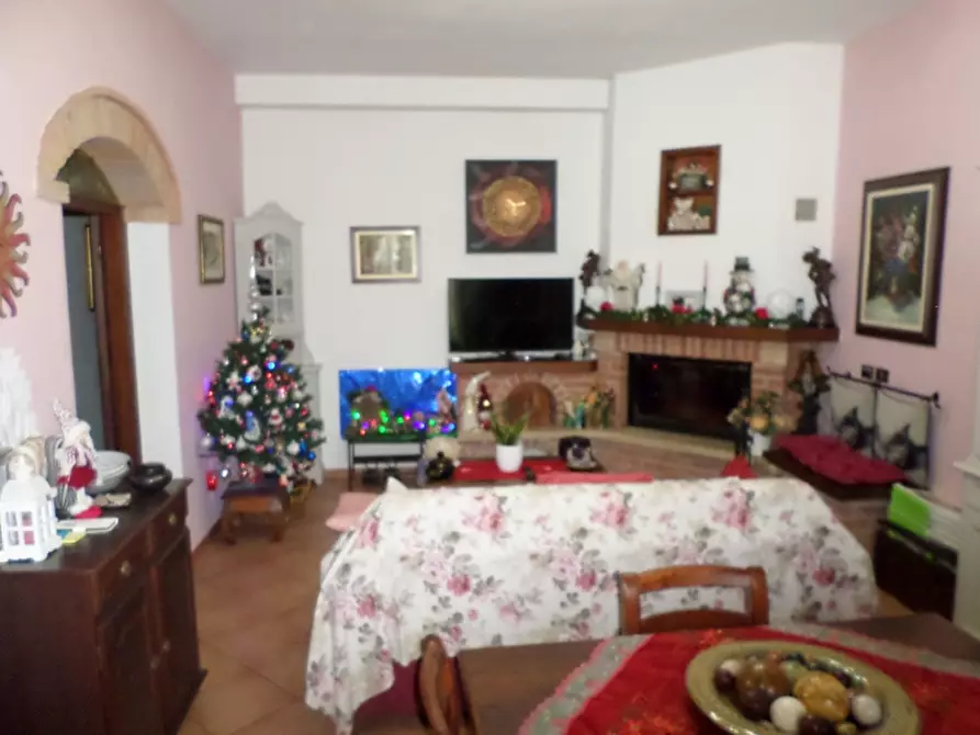 casa indipendente in vendita a Città della Pieve