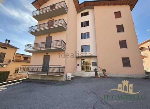 appartamento in vendita a Città della Pieve in zona Moiano