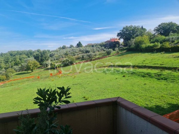 appartamento in vendita a Città della Pieve in zona Moiano