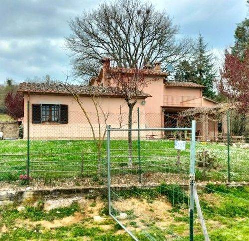 casa indipendente in vendita a Città della Pieve in zona Ponticelli