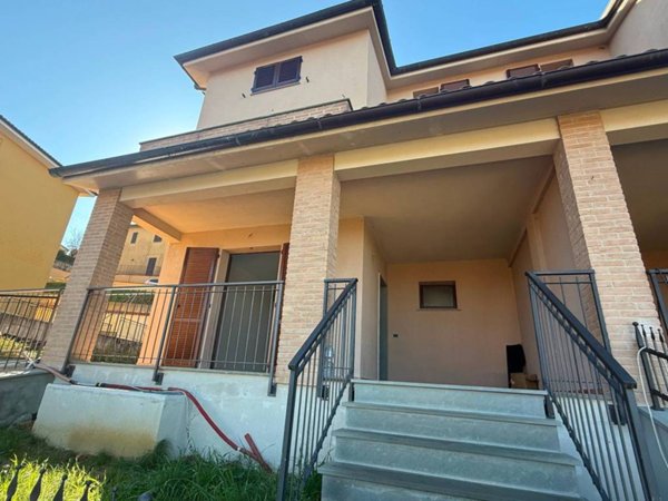 casa indipendente in vendita a Città della Pieve