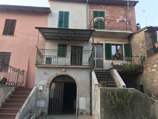 intera palazzina in vendita a Città della Pieve in zona Moiano