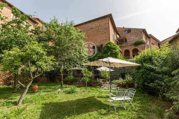 casa indipendente in vendita a Città della Pieve