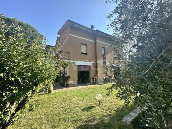 casa indipendente in vendita a Città della Pieve