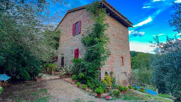 casa indipendente in vendita a Città della Pieve